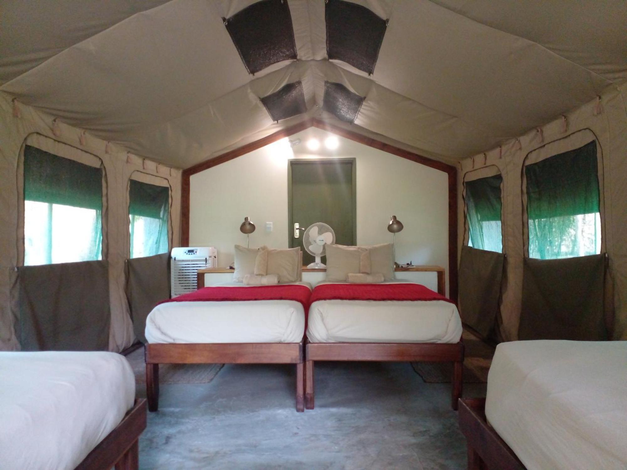 Hotel Zambezi Mubala Camp Katima Mulilo Zimmer foto
